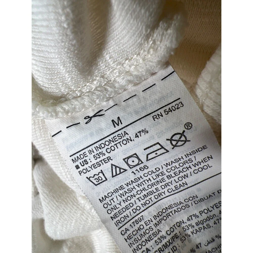 Old Navy Women's White Terrycloth Lounge Shorts - M